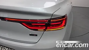 Renault SM6, 2020 — миниатюра 9