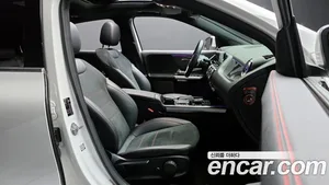 Mercedes-Benz GLA-Class, 2022 — миниатюра 17