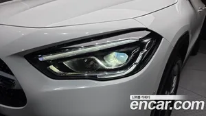 Mercedes-Benz GLA-Class, 2022 — миниатюра 8