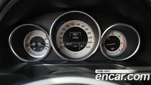 Mercedes-Benz E-Class, 2015 — миниатюра 8