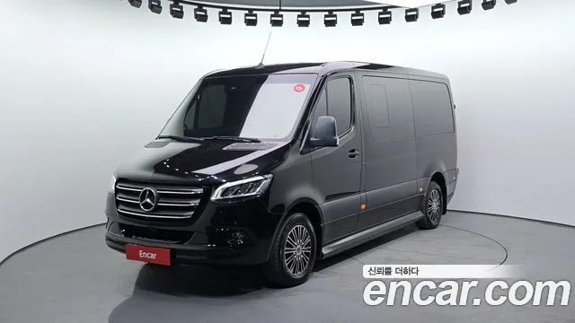 Mercedes-Benz Sprinter, 2023 — фото автомобиля из Кореи