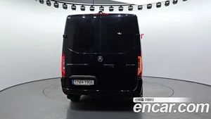 Mercedes-Benz Sprinter, 2023 — миниатюра 4