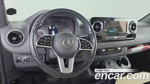 Mercedes-Benz Sprinter, 2023 — миниатюра 19