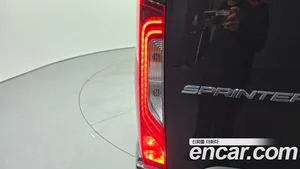 Mercedes-Benz Sprinter, 2023 — миниатюра 9