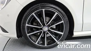 Mercedes-Benz CLA-Class, 2015 — миниатюра 5