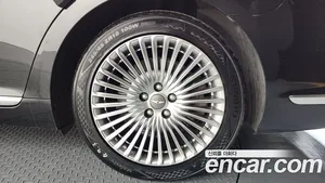 Genesis G90, 2019 — миниатюра 7