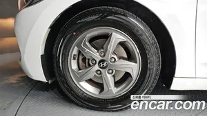 Hyundai Avante, 2017 — миниатюра 5