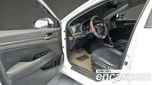 Hyundai Avante, 2017 — миниатюра 10