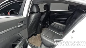 Hyundai Avante, 2017 — миниатюра 11