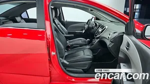 Chevrolet Aveo, 2017 — миниатюра 18