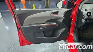 Chevrolet Aveo, 2017 — миниатюра 14