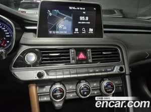 Genesis G70, 2019 — миниатюра 13