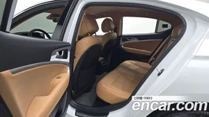 Genesis G70, 2021 — миниатюра 16
