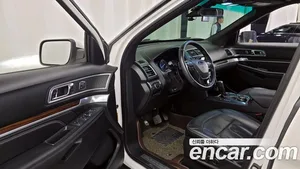 Ford Explorer, 2016 — миниатюра 10