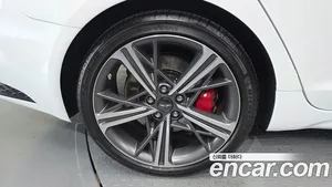 Genesis G70, 2023 — миниатюра 5