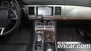 Jaguar XF, 2014 — миниатюра 21