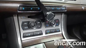Jaguar XF, 2014 — миниатюра 32