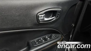Jeep Compass, 2021 — миниатюра 23