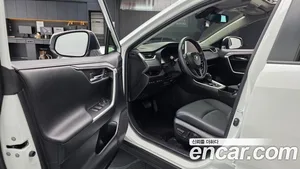 Toyota RAV4, 2024 — миниатюра 12