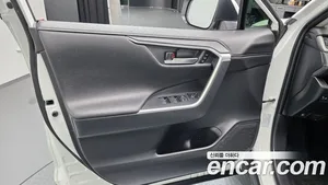 Toyota RAV4, 2024 — миниатюра 13
