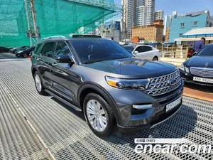 Ford Explorer, 2020 — миниатюра 8