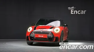 Mini Cooper, 2023 — миниатюра 3