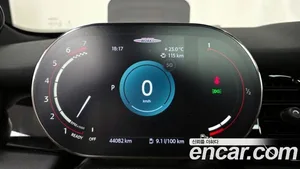 Mini Cooper, 2023 — миниатюра 8