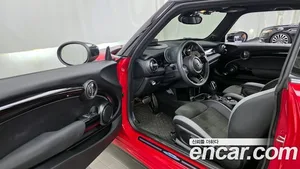 Mini Cooper, 2023 — миниатюра 10