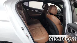 Genesis G70, 2019 — миниатюра 17