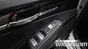 Genesis G90, 2019 — миниатюра 30