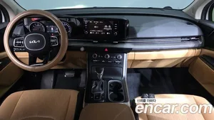 Kia Carnival, 2023 — миниатюра 10