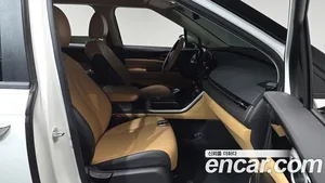 Kia Carnival, 2023 — миниатюра 13