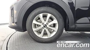 Kia Stonic, 2017 — миниатюра 5