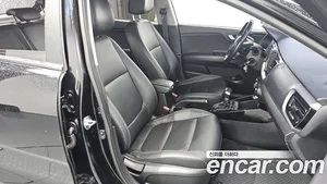 Kia Stonic, 2017 — миниатюра 11
