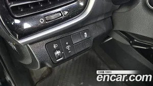 Kia Stonic, 2017 — миниатюра 16