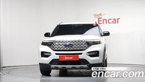 Ford Explorer, 2022 — миниатюра 3