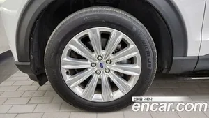 Ford Explorer, 2022 — миниатюра 5