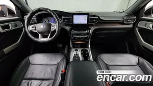 Ford Explorer, 2022 — миниатюра 10