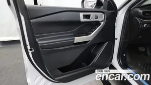 Ford Explorer, 2022 — миниатюра 14