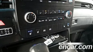 Hyundai Staria, 2023 — миниатюра 16