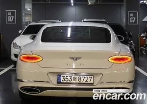 Bentley Continental, 2018 — миниатюра 3