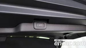 Land Rover Discovery, 2023 — миниатюра 32