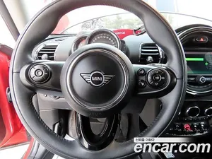 Mini Clubman, 2019 — миниатюра 12