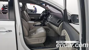 Kia Carnival, 2018 — миниатюра 17