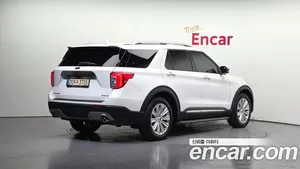 Ford Explorer, 2021 — миниатюра 2