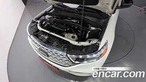 Ford Explorer, 2021 — миниатюра 6