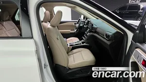 Ford Explorer, 2021 — миниатюра 18