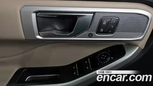 Ford Explorer, 2021 — миниатюра 30