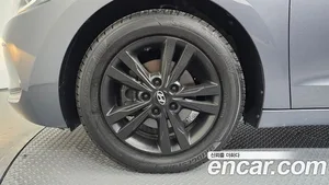 Hyundai Avante, 2016 — миниатюра 5