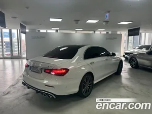 Mercedes-Benz E-Class, 2022 — миниатюра 2
